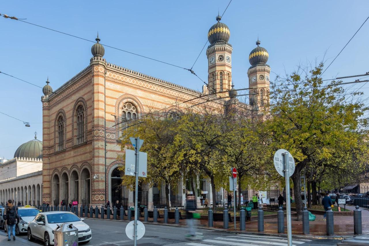 Super Central Super Small Budapest Exterior foto